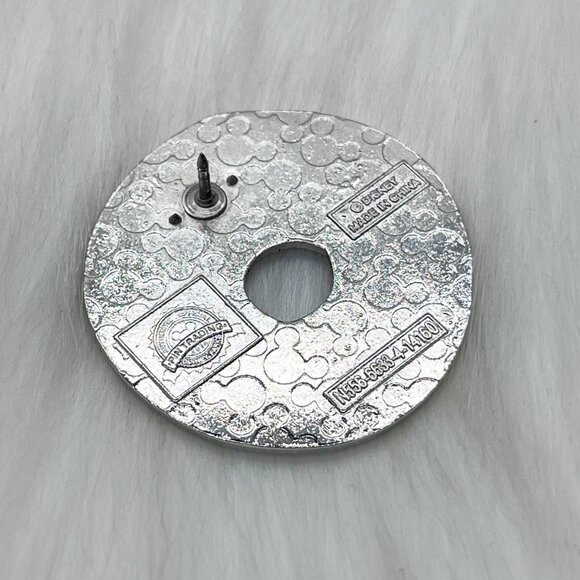 🔮 5/$25 Disney Pluto Donut Pin - Picture 3 of 3